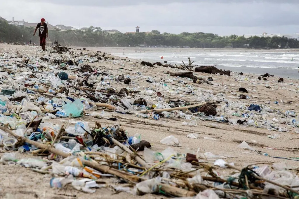 bali garbage problem