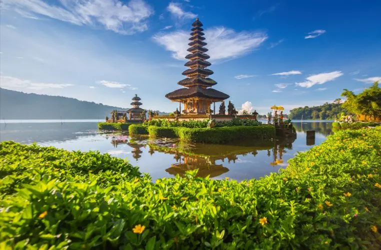 Bali Plans To Charge Each Tourist US$10 Green Tax