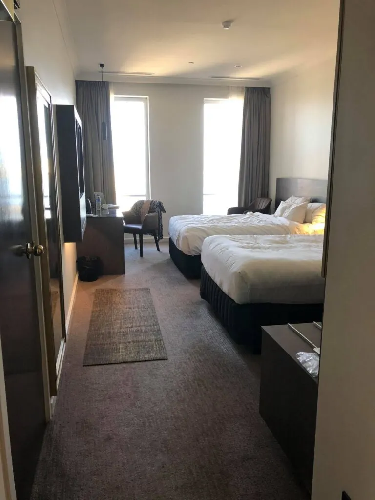 duxton hotel room state quarantine australia