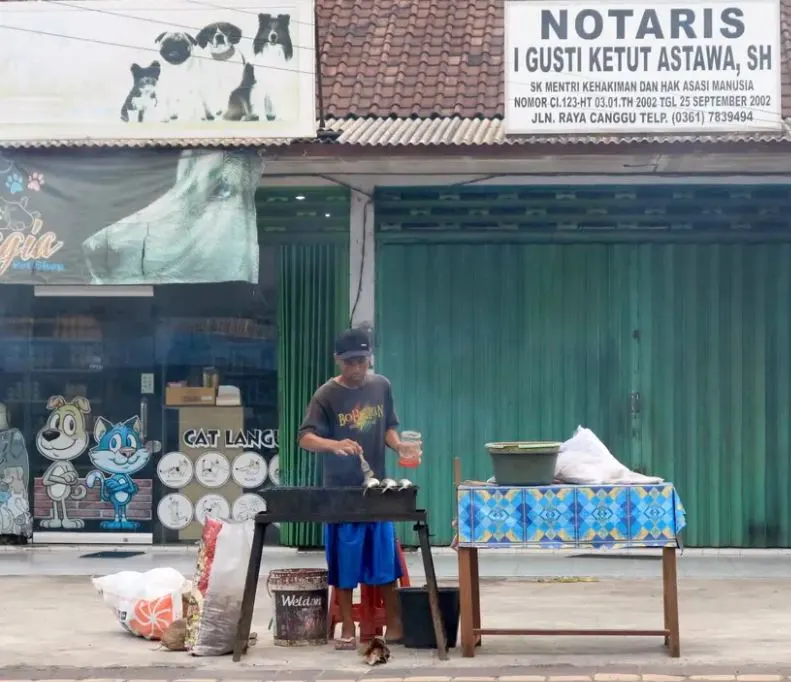 bali street vendor