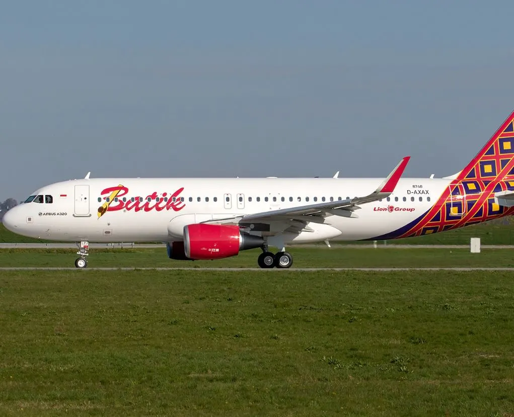 Batik Airways plane taking off