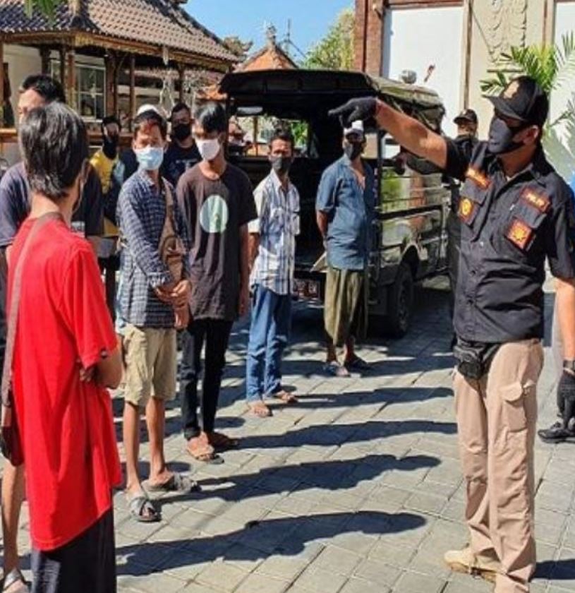 Police question men in depasar