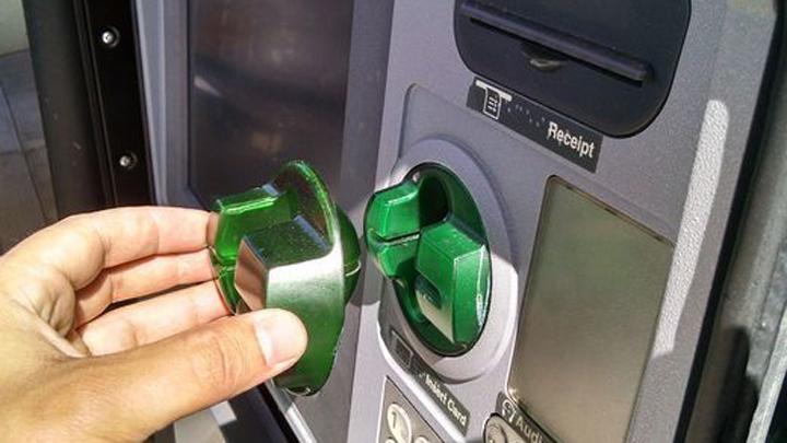 bank card skimmmer