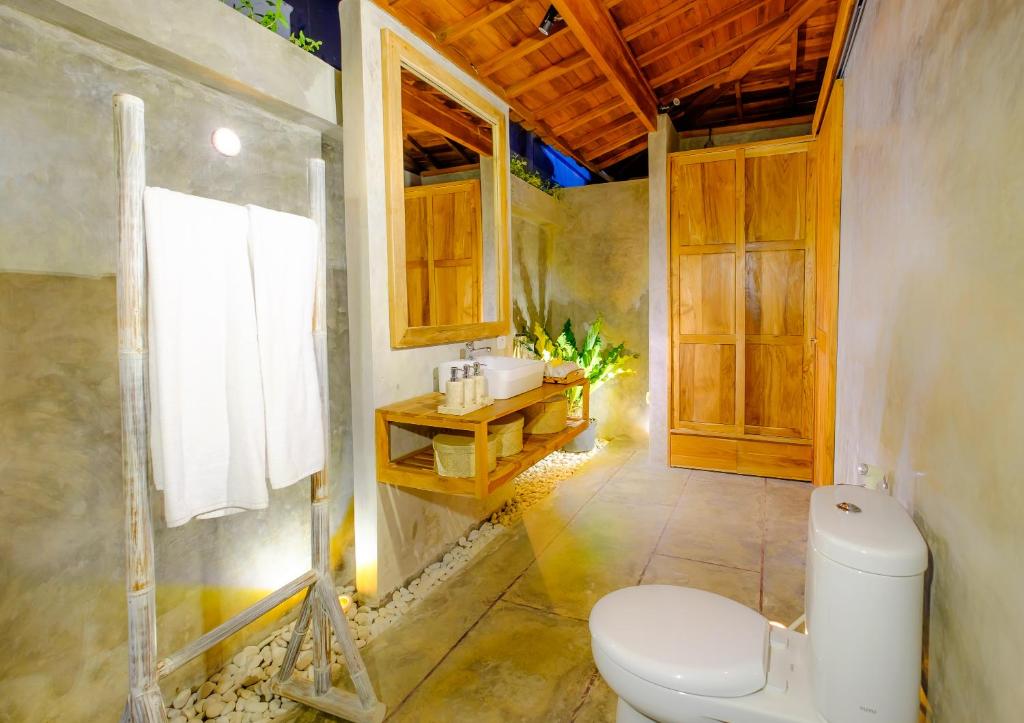 villa bathroom