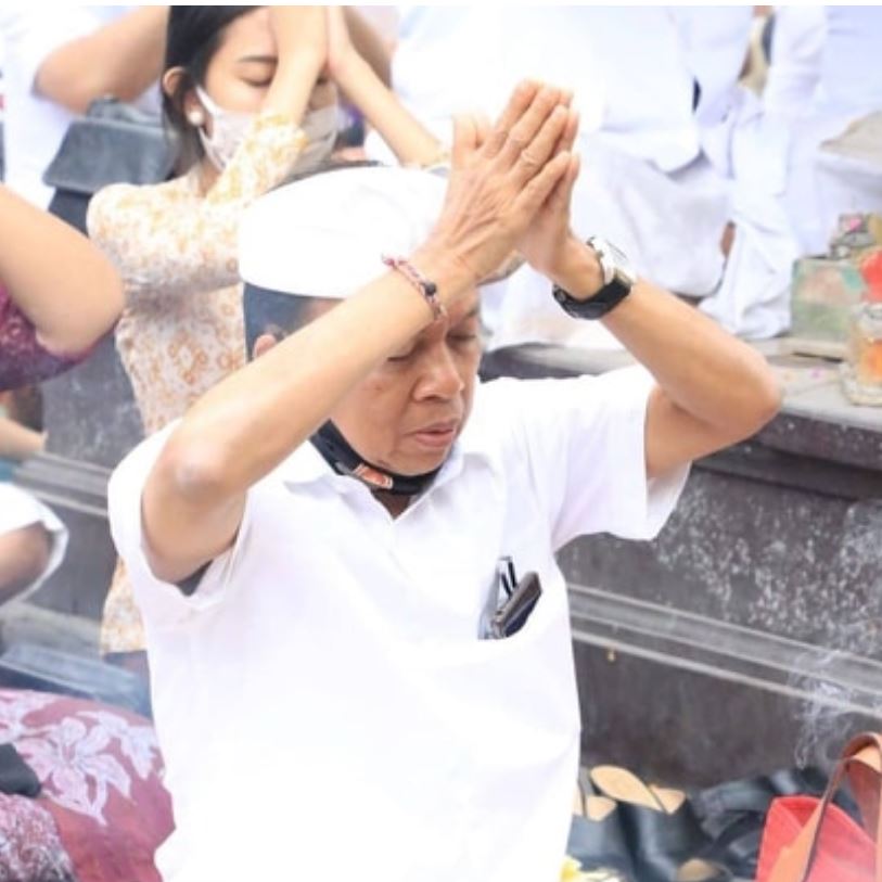 Bali Governor Wayan Koster prays for the success of Bali reopening its economy