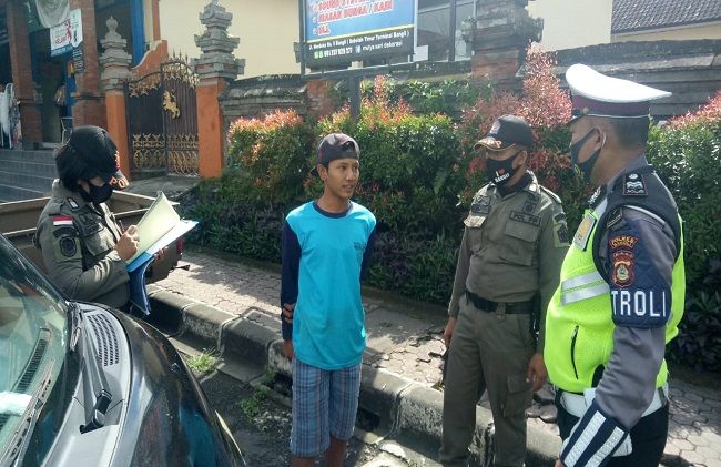 First 23 People In Bali Fined For Not Wearing Masks