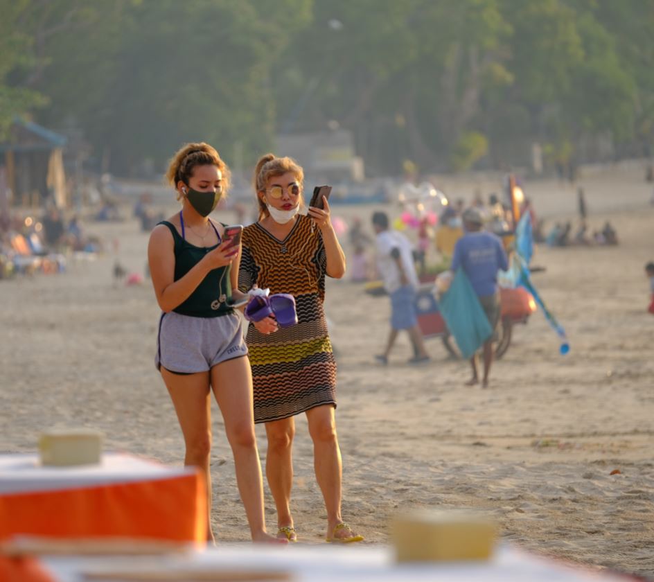 tourists on bali beach