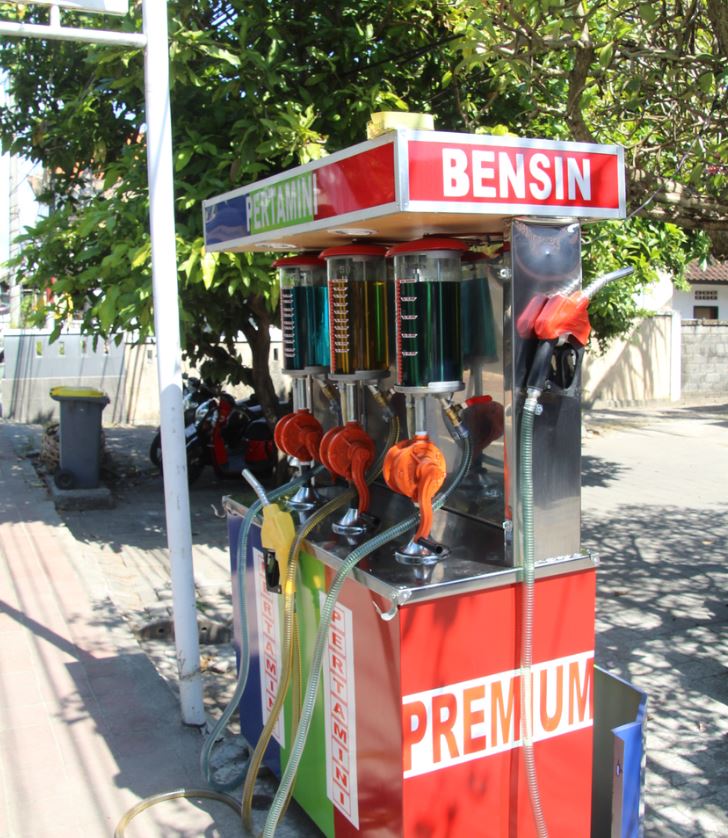 bali gas station