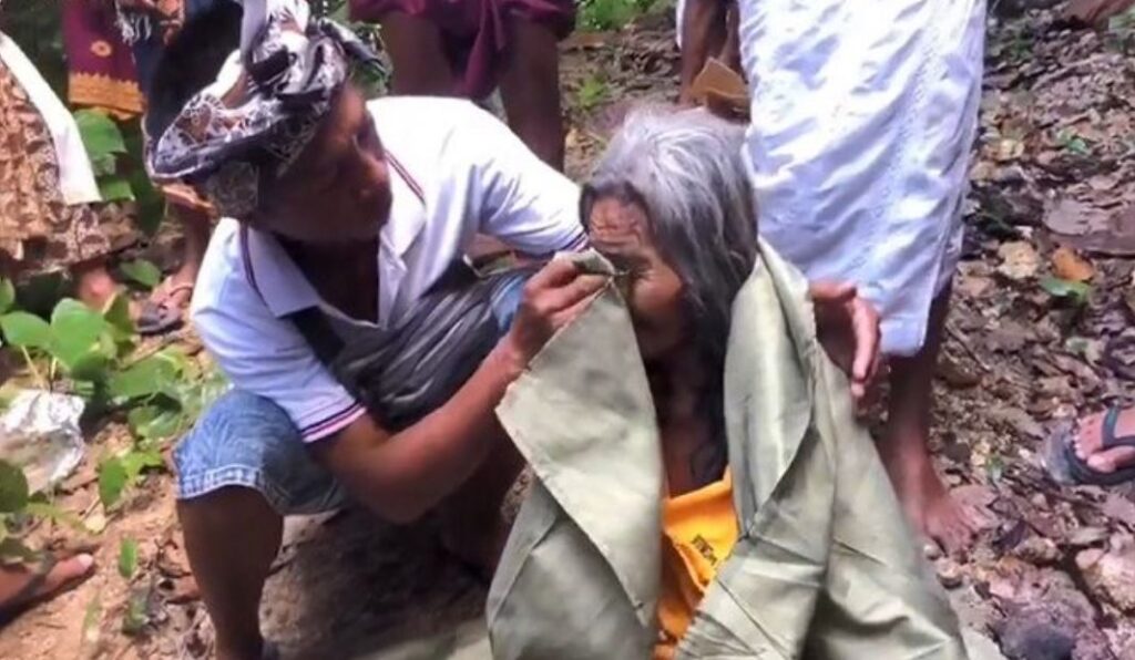 80 Year Old Woman Survives Ten Days Trapped in Bali Ravine