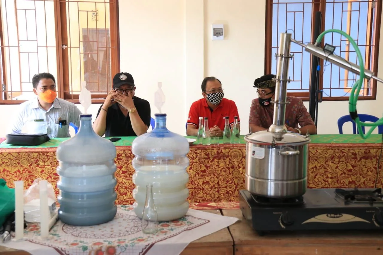 Bali Governor Wants Domestic Liquor 'Arak' To Compete With Sake