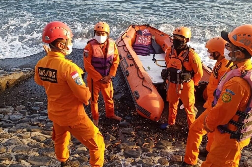 Couple Goes Missing After Trying To Cross Bali Strait on Jet Ski