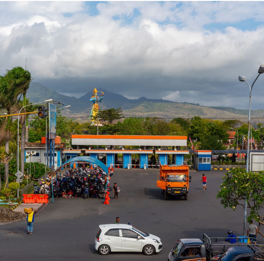 Gimanuk port