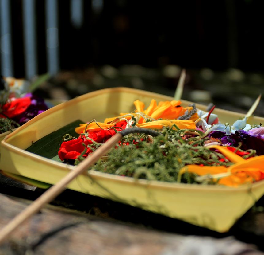 bali offering