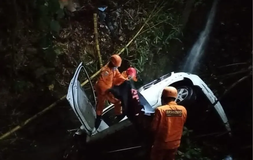 Car Accident Claims Life In North Bali After Vehicle Plunges Into Ravine