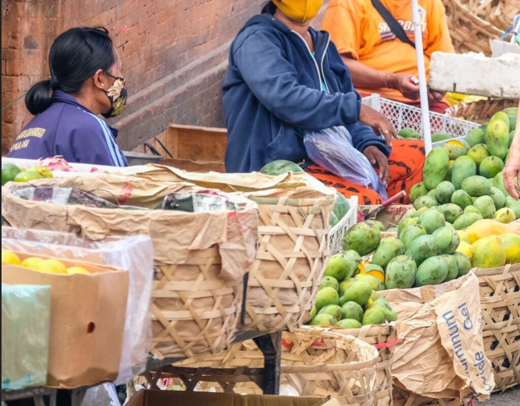 bali fruit vendors