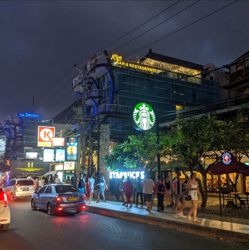 bali tourists on street starbucks