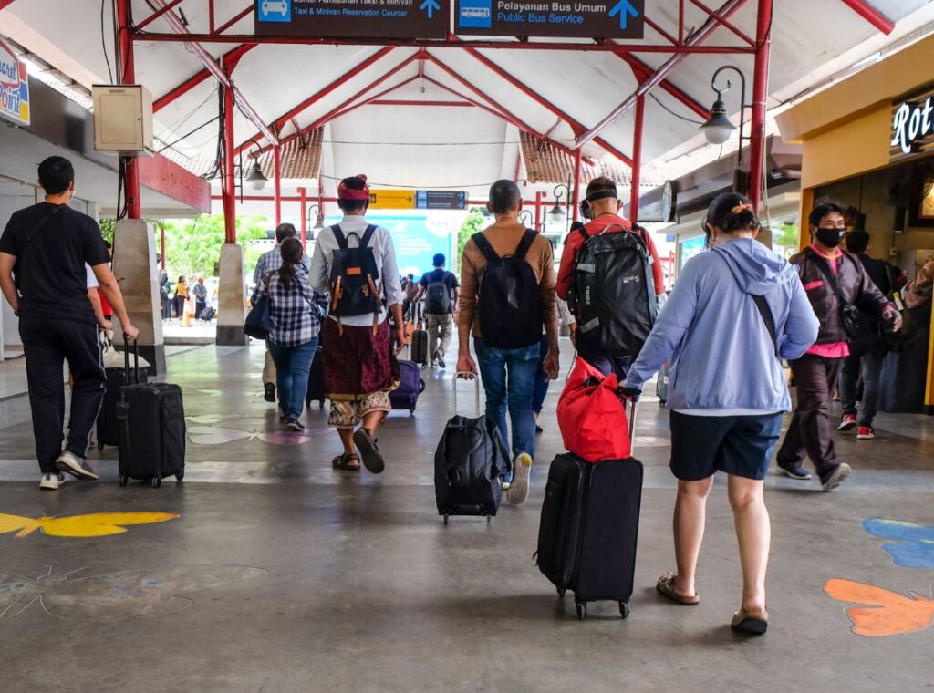 domestic arrivals bali airport