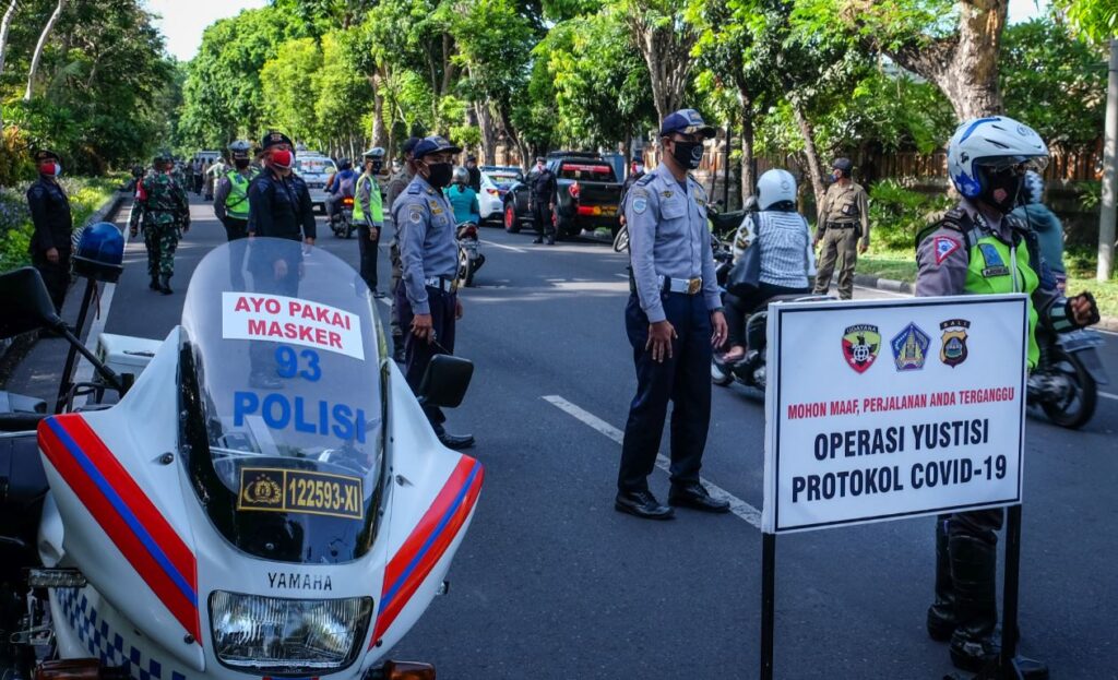 police mask operation