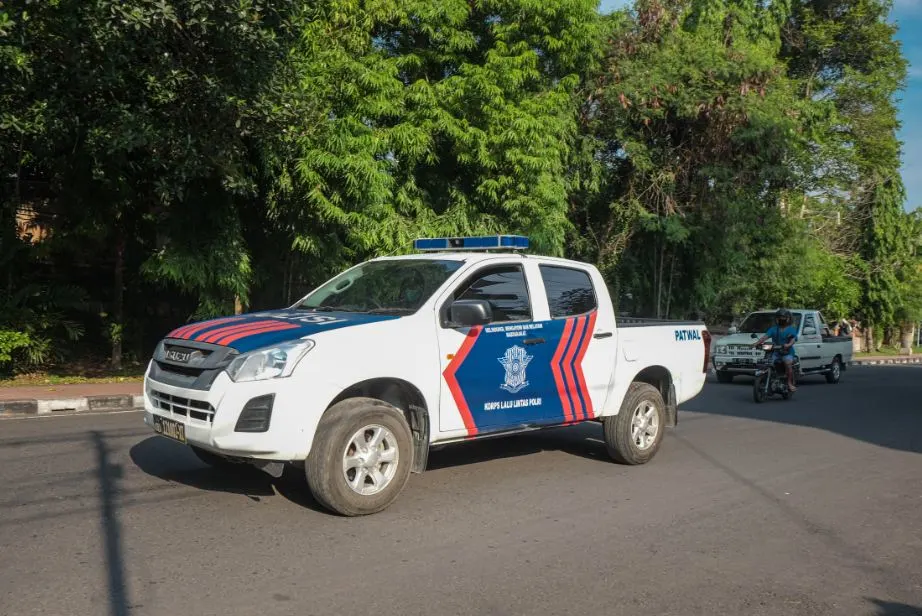 Police Investigate Villa Robbery In Ubud