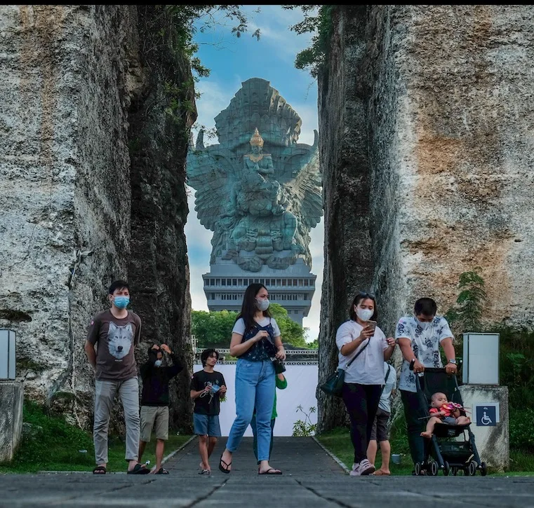 domestic tourists Bali