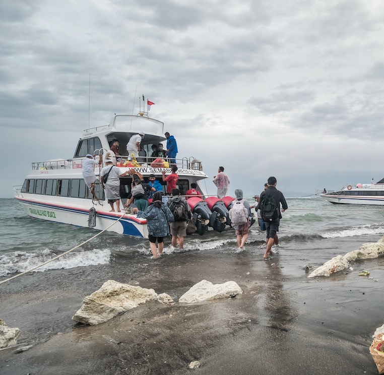 fast boat Bali