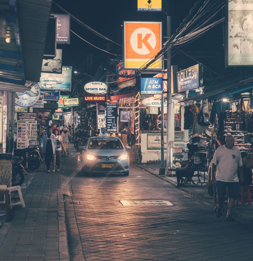 kuta bali at night