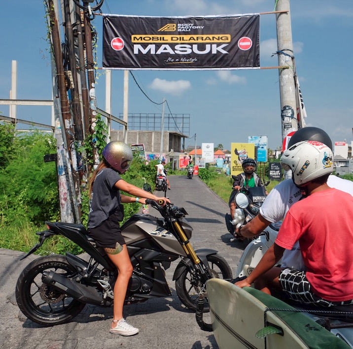 motorcyclists in Bali