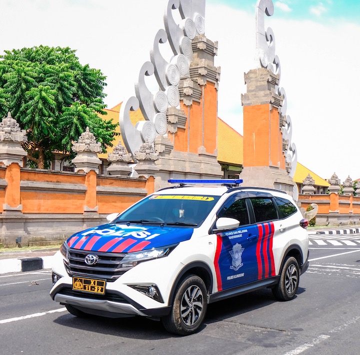 police car in Bali