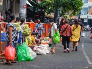 Merchants Protest Increased Rent Rate In Bali Markets