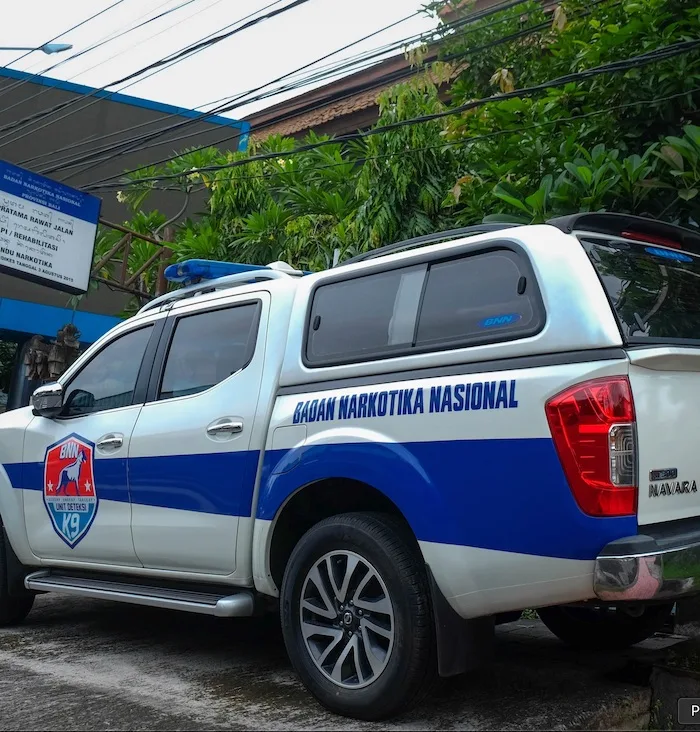 police narcotics truck