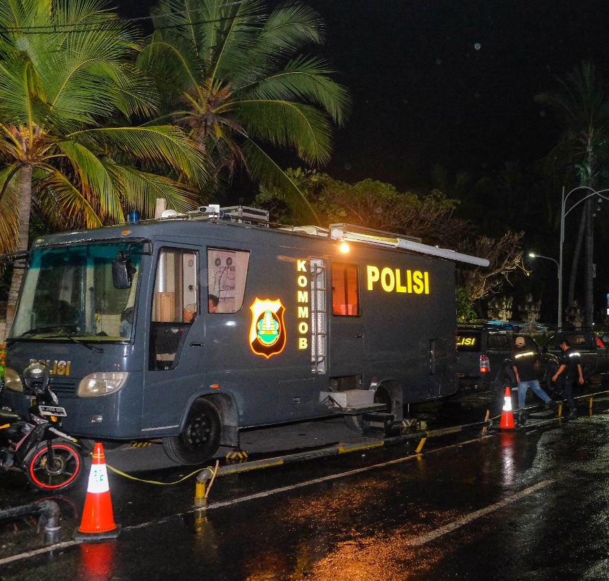 bali police truck on new year