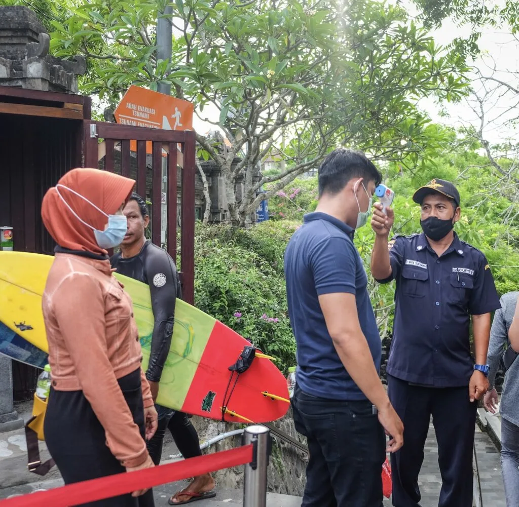 temperature check Bali beach