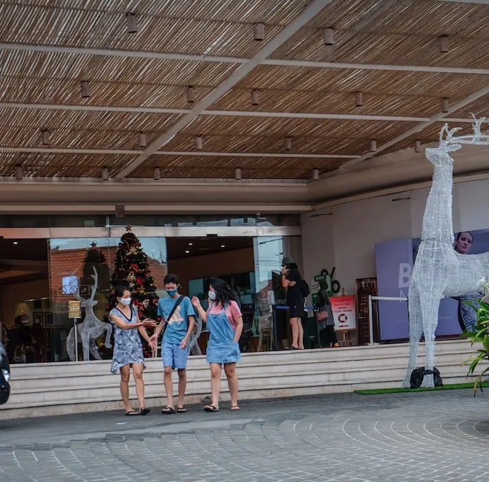 tourists in Semiyak Bali