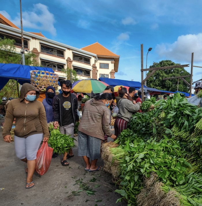 Bali fresh market masks