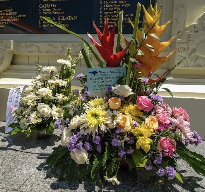 flowers at memorial