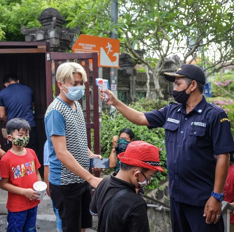 temperature check locals masks