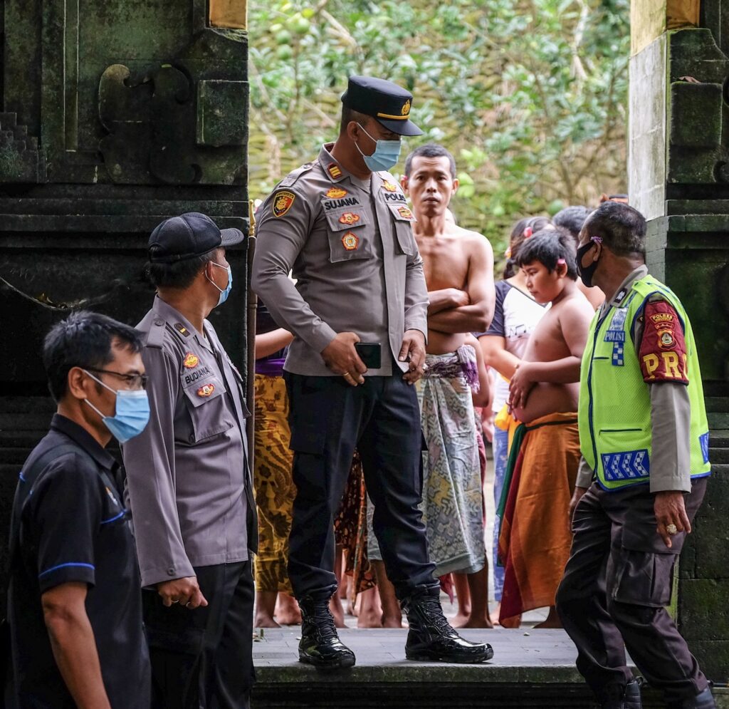 temple police masks