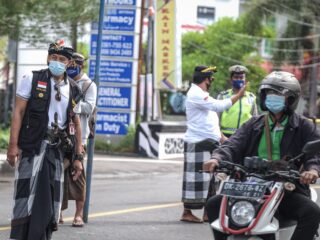 Central Gov't Extends Partial Lockdown In Bali Again