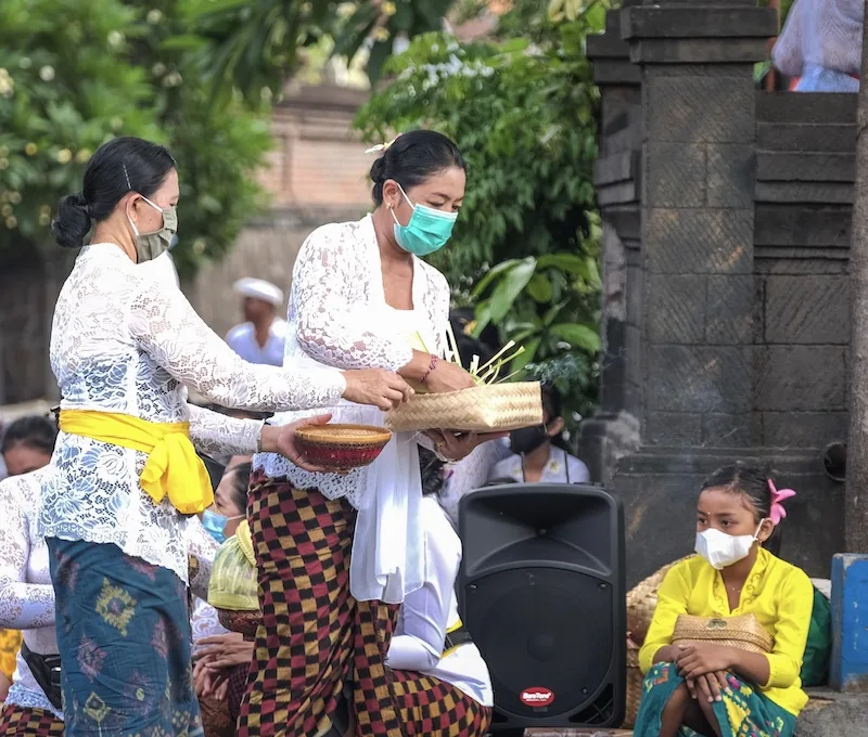 traditional locals masks ceremony