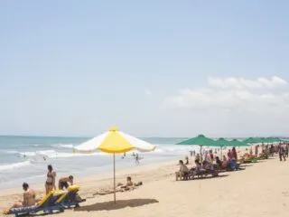 Bali Official Announces Free Wifi Connection For Kuta Beach Visitors