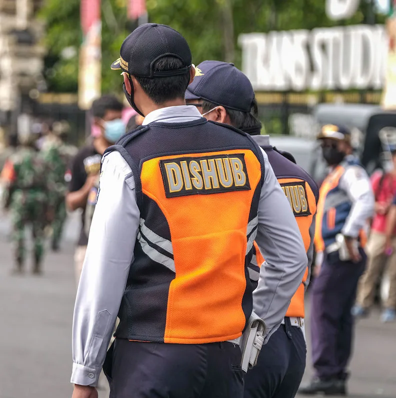 Bali traffic enforcer