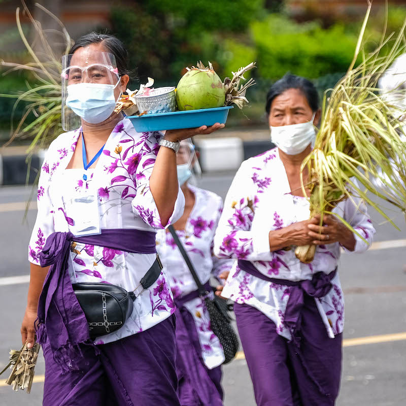 Penduduk setempat di Bali