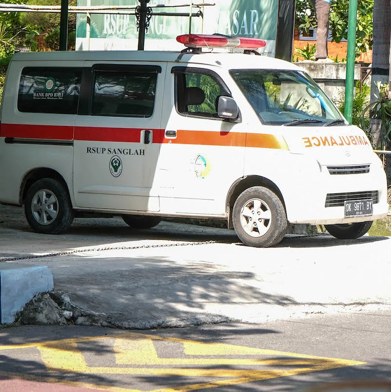 Bali ambulance