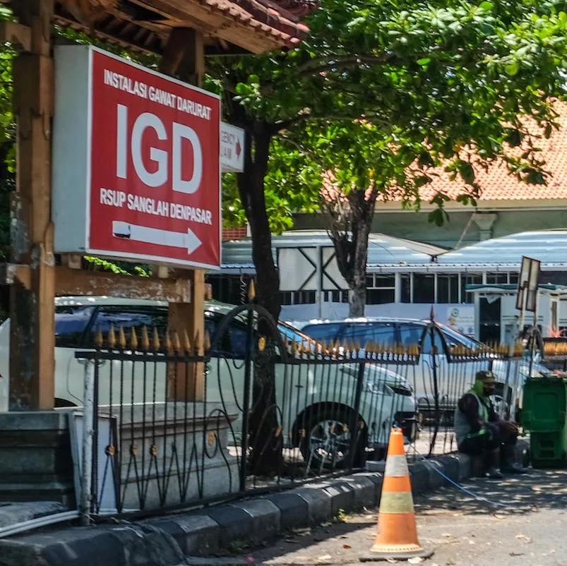 Entrance to Bali hospital clinic