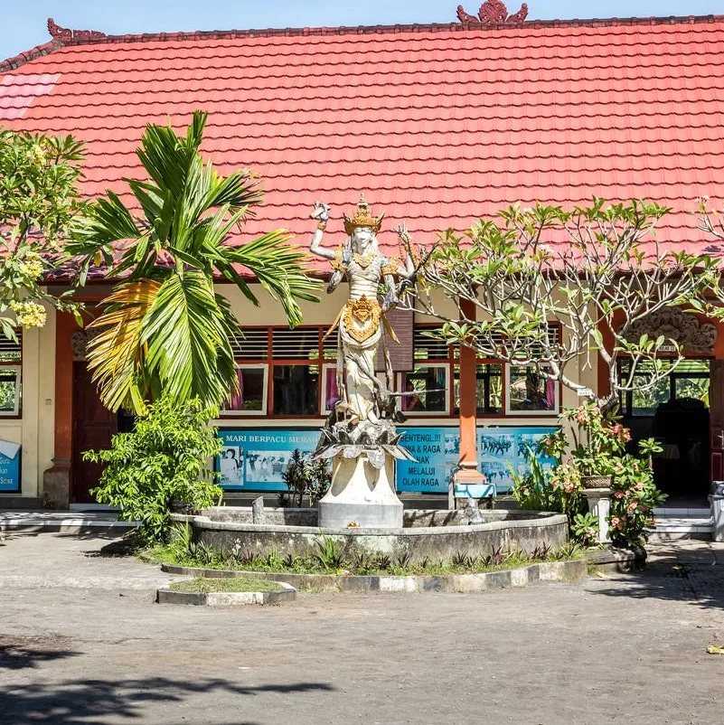 Bali school