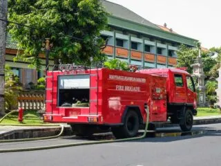 Fire Truck Breaks Down On Its Way To A Fire Site In Nusa Penida Bali
