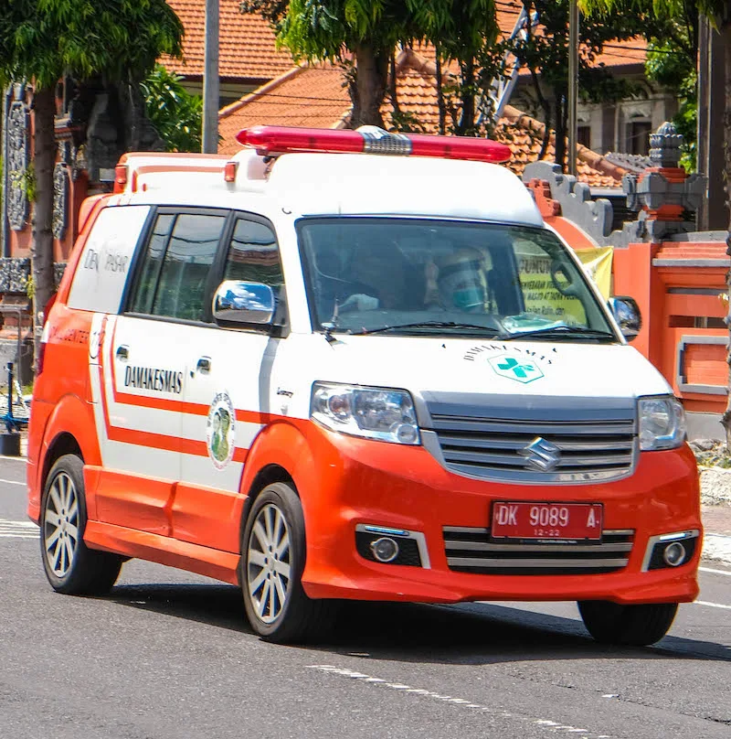 bali ambulance