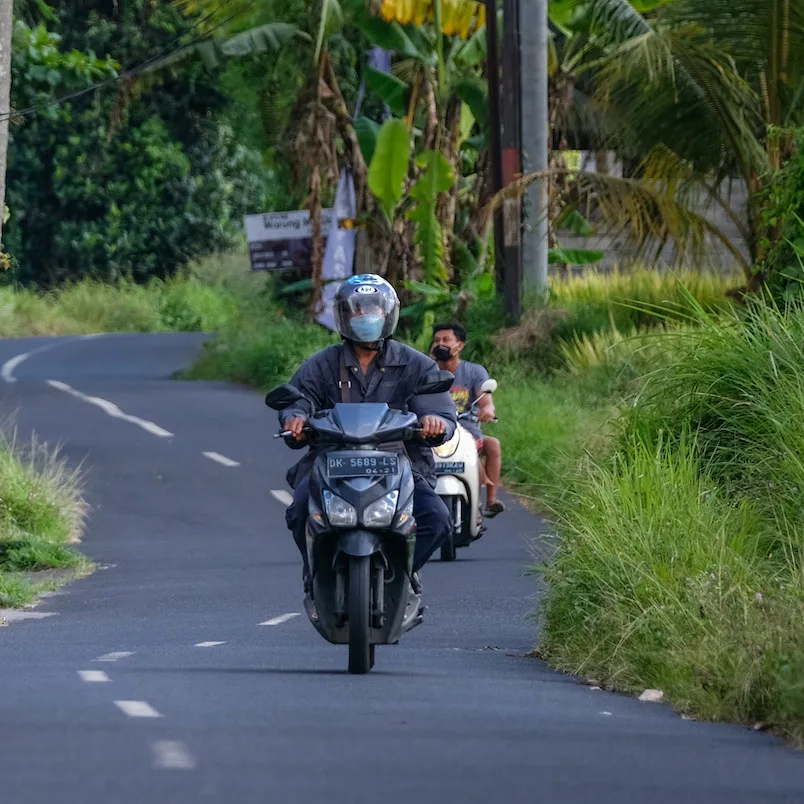 bali motorbike man