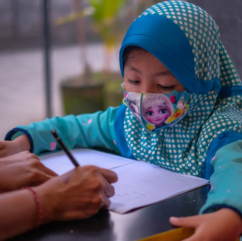 Bali student with mask