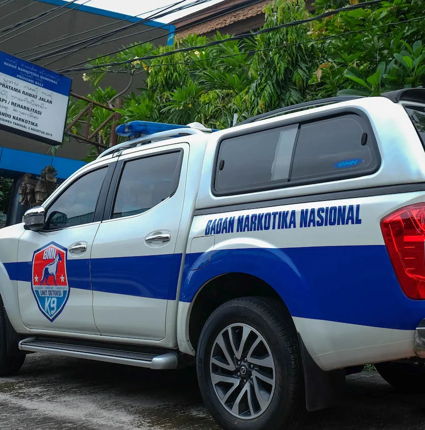 narcotics police truck